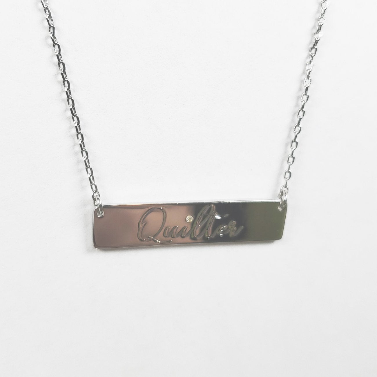 Quilter Bar Necklace Silver